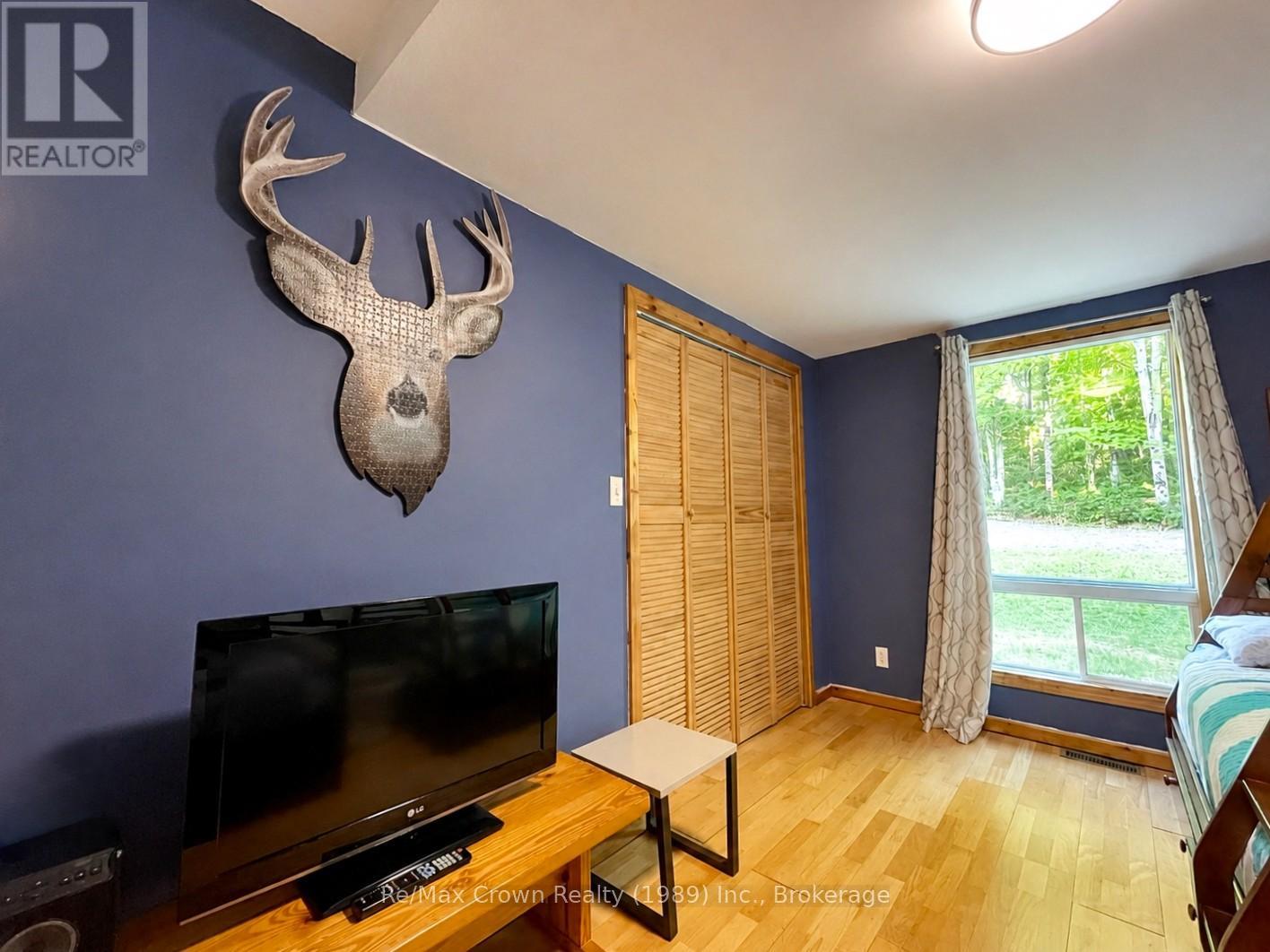 581 LIMBERLOST POINT ROAD - 21