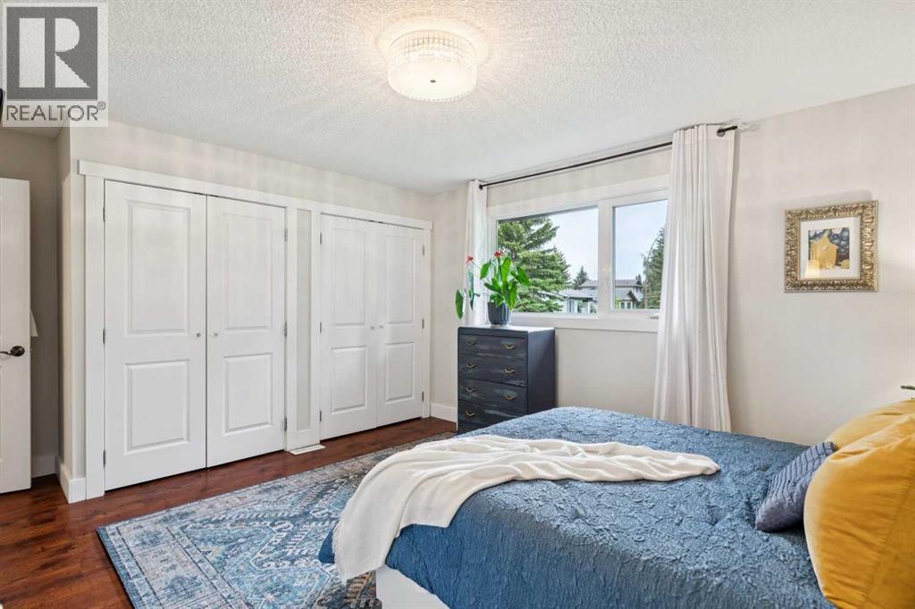 444 Bracewood Crescent SW - 12