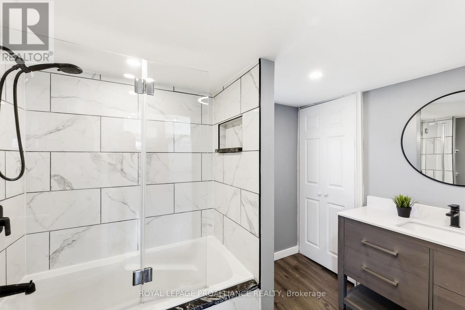 163 BALDWIN STREET - 28