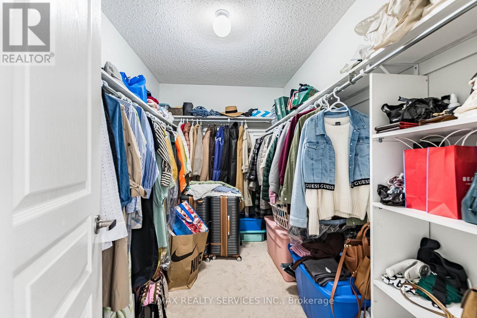 10 PINEDALE AVENUE - 36
