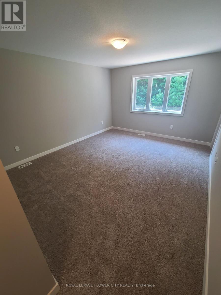 928 ROBERT FERRIE DRIVE - 11