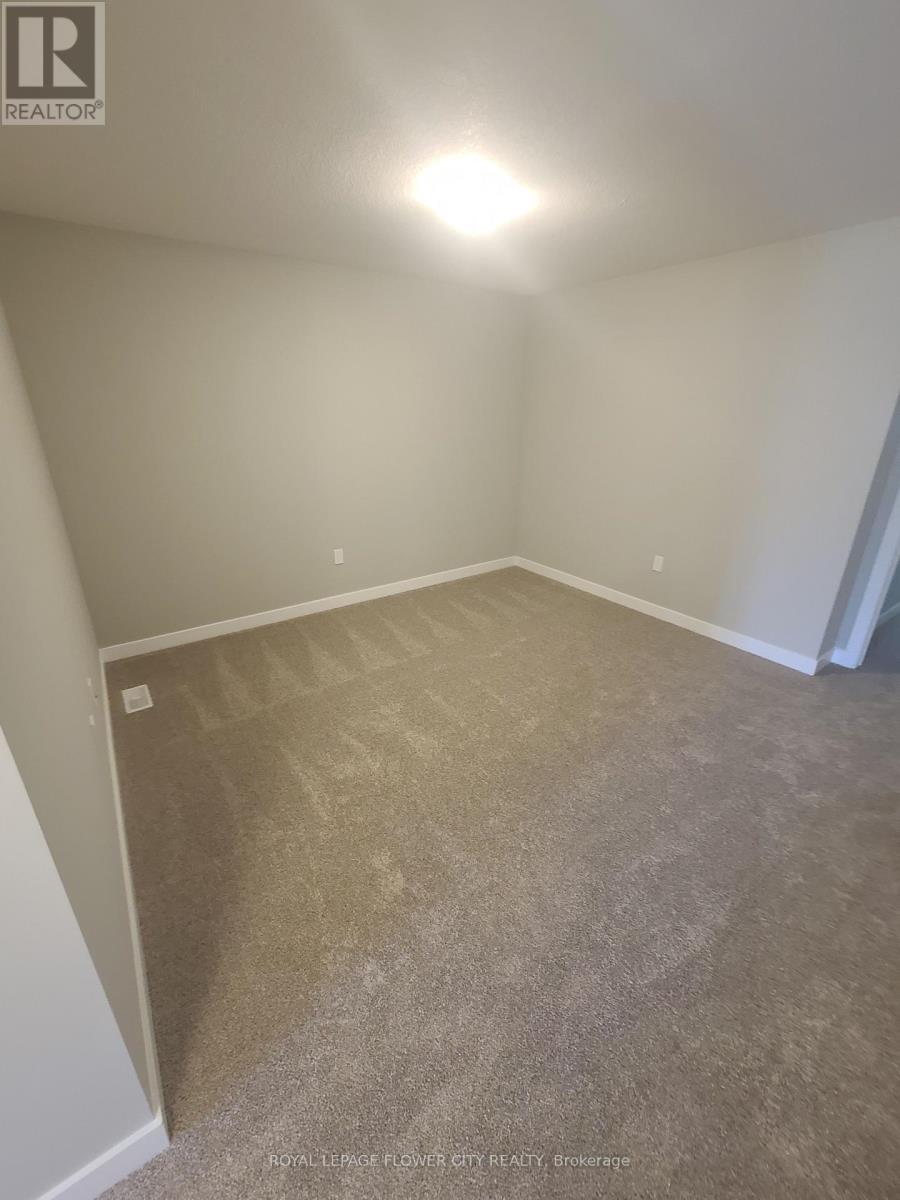 928 ROBERT FERRIE DRIVE - 9