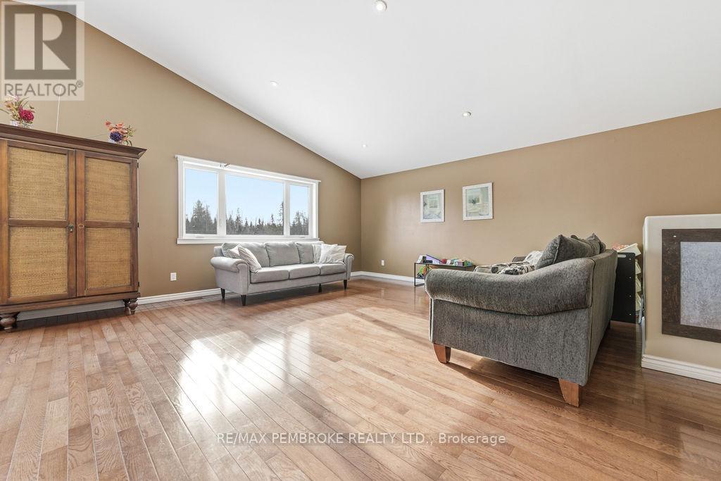 616 BARRON CANYON ROAD - 11