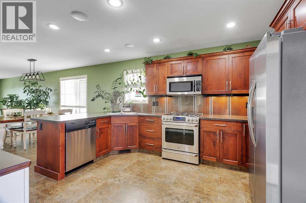 284 Vanson Close - 13