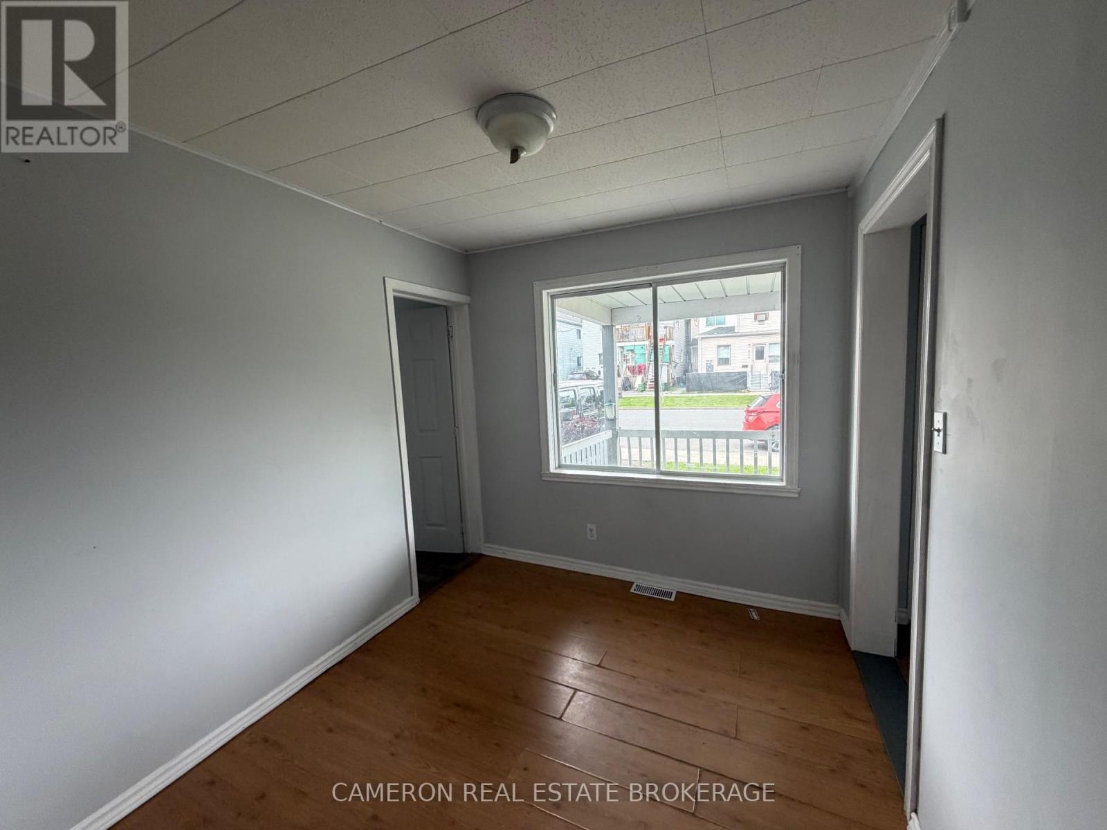 507-509 WALTON STREET - 13