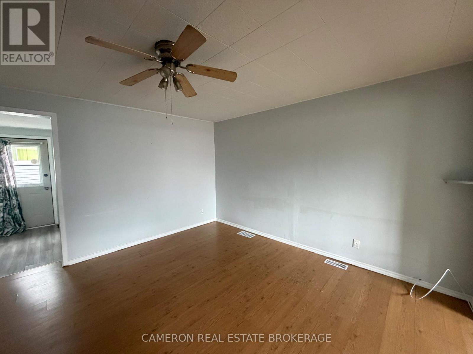 507-509 WALTON STREET - 15