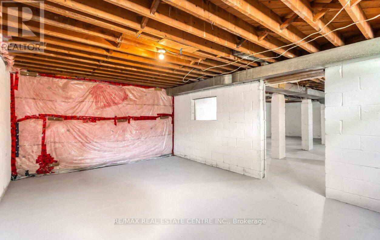 474 SEATON DRIVE - 42