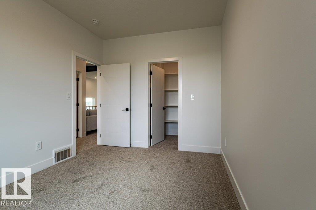82 WYNN RD - 24