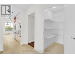 426 - 32 Clarissa Drive, Richmond Hill, ON L4C9R7 Photo 36