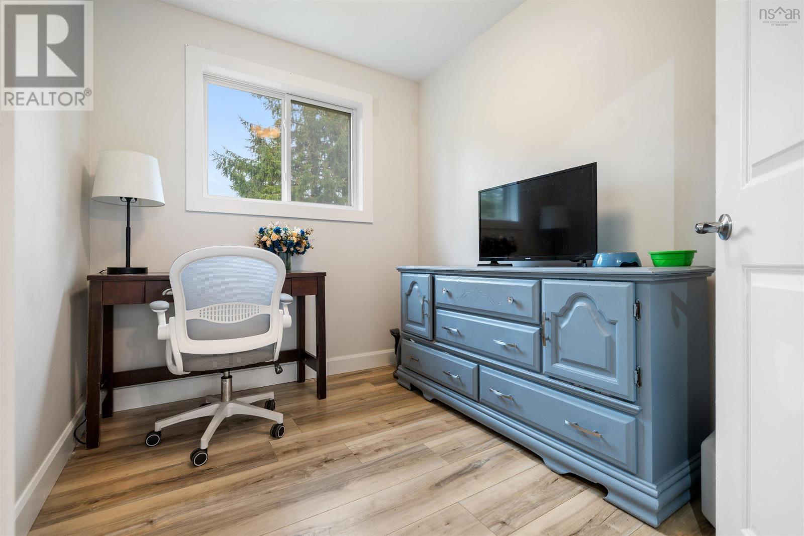11 Lacey Road - 20