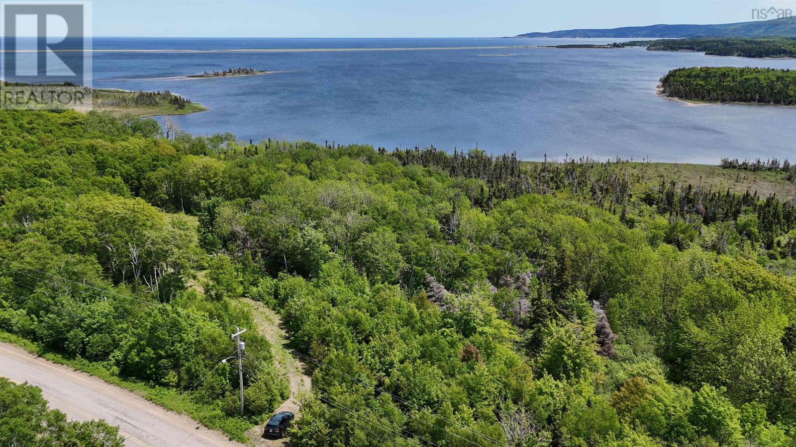 Bay St Lawrence Road, Aspy Bay — photo 2
