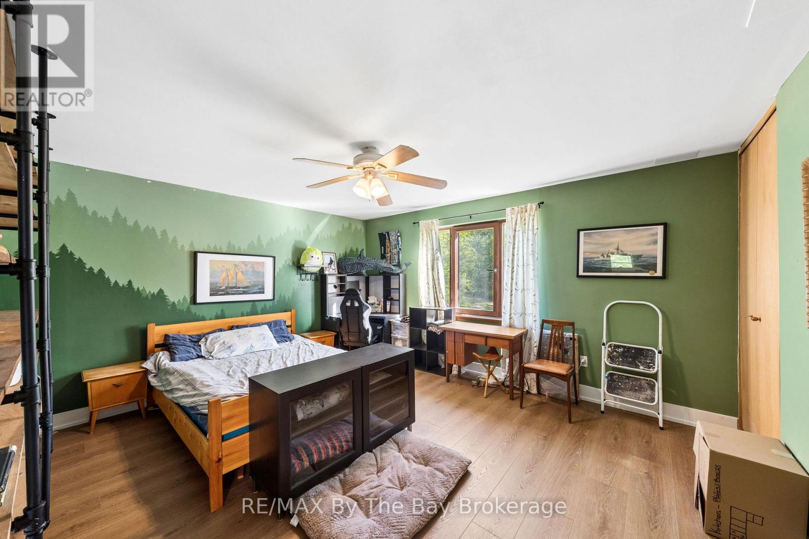 609 SOUTH BAY ROAD - 19
