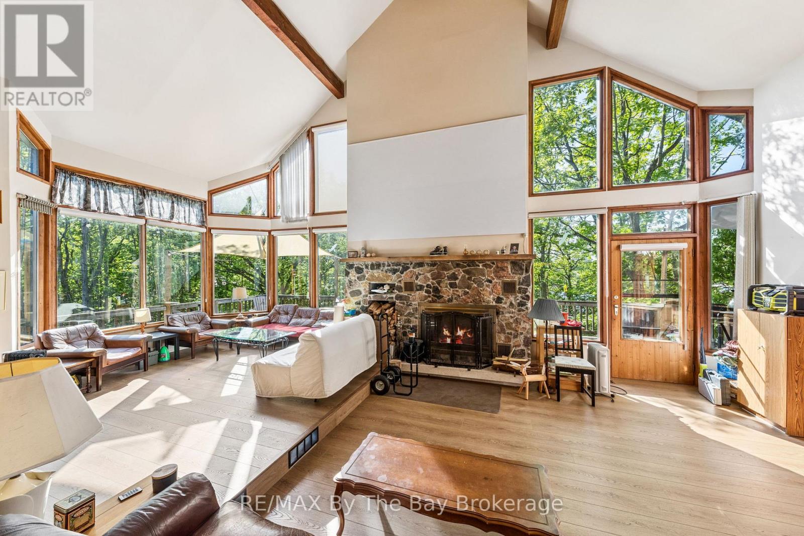 609 SOUTH BAY ROAD - 12