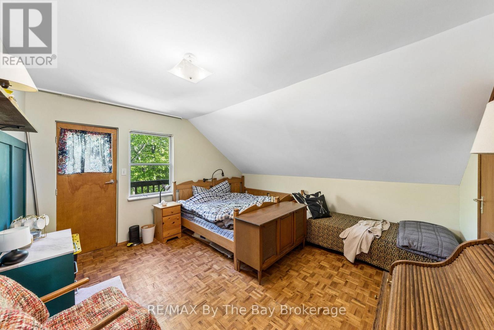 609 SOUTH BAY ROAD - 18