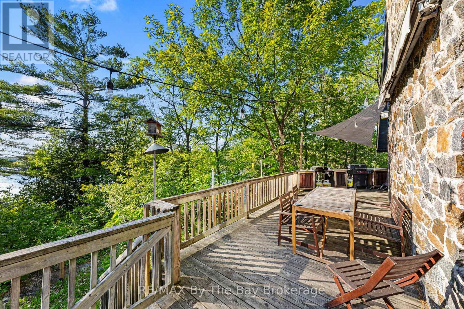 609 SOUTH BAY ROAD - 6