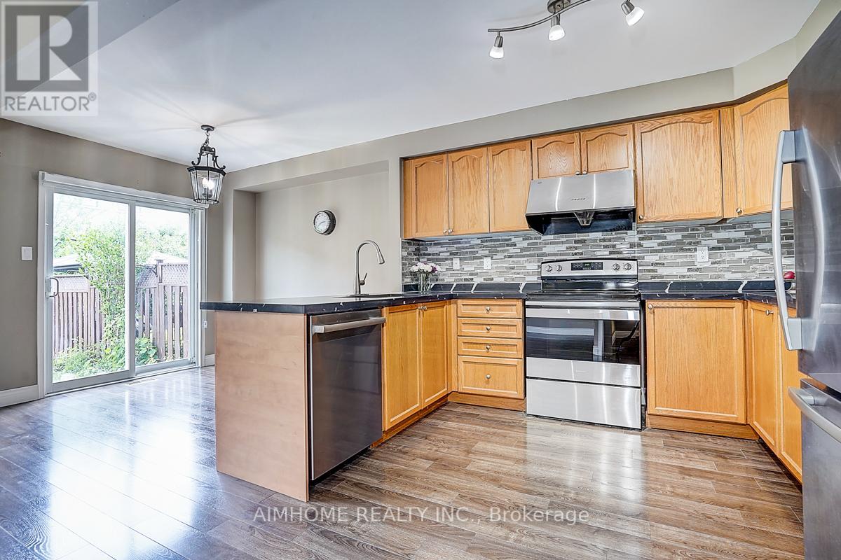 969 OAKTREE CRESCENT - 7