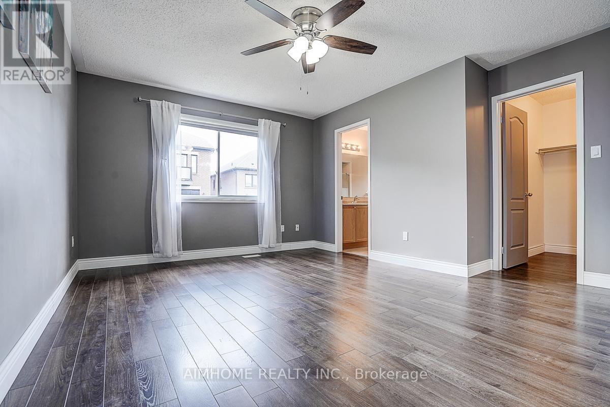 969 OAKTREE CRESCENT - 9