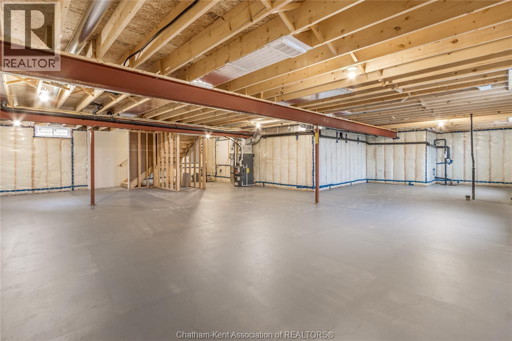 30 ROSEWOOD CRESCENT - 40