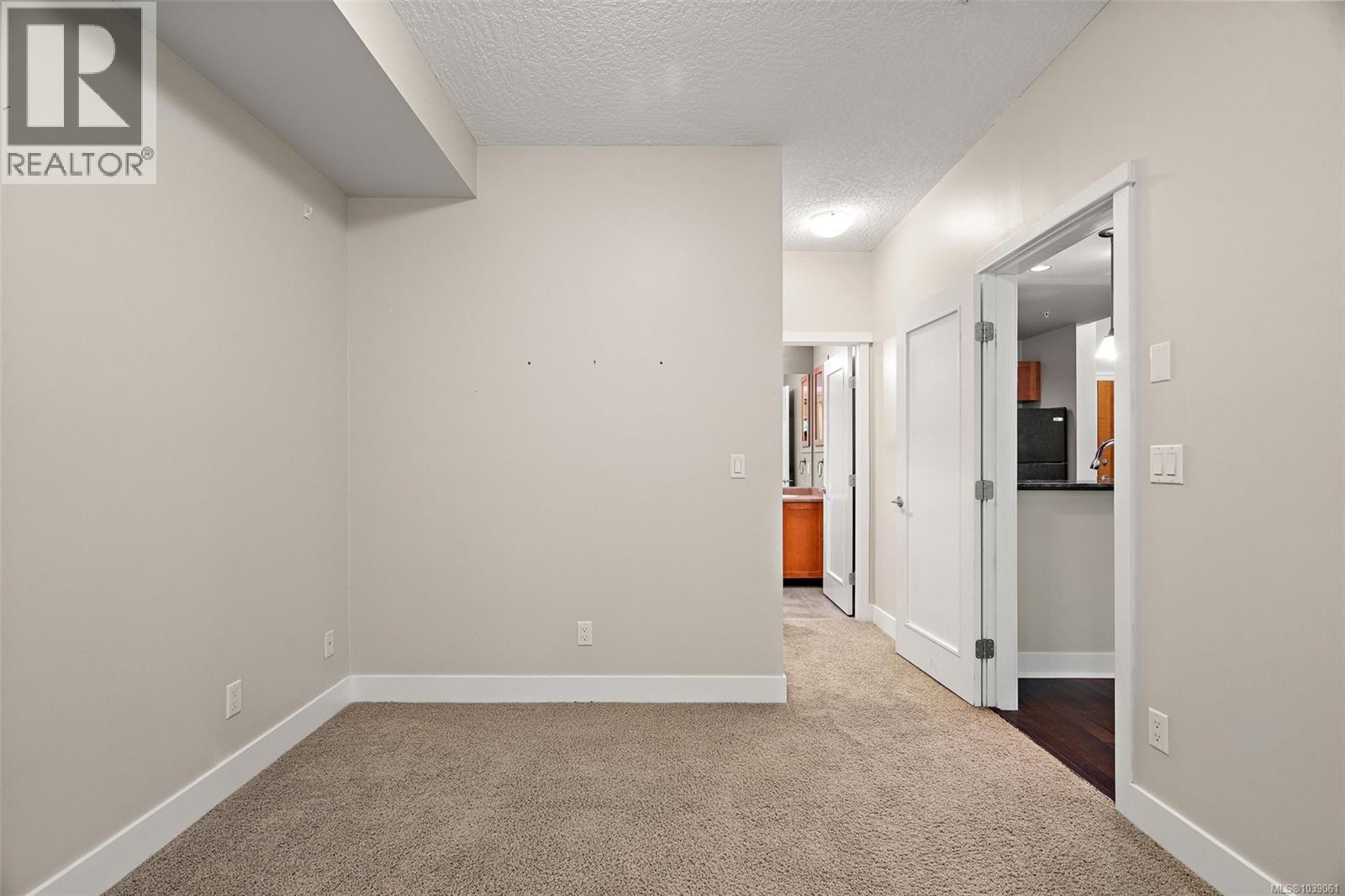 #205 631 Brookside Rd - 16