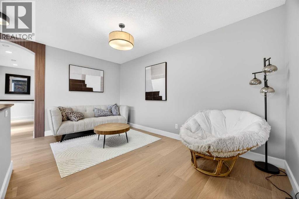 224 Springbluff Heights SW - 19