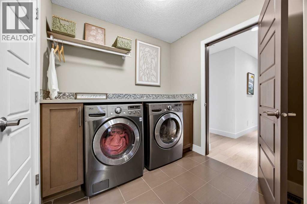 224 Springbluff Heights SW - 31