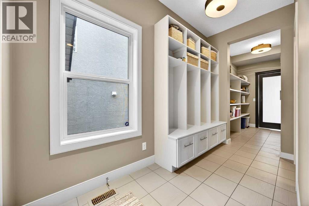 224 Springbluff Heights SW - 16