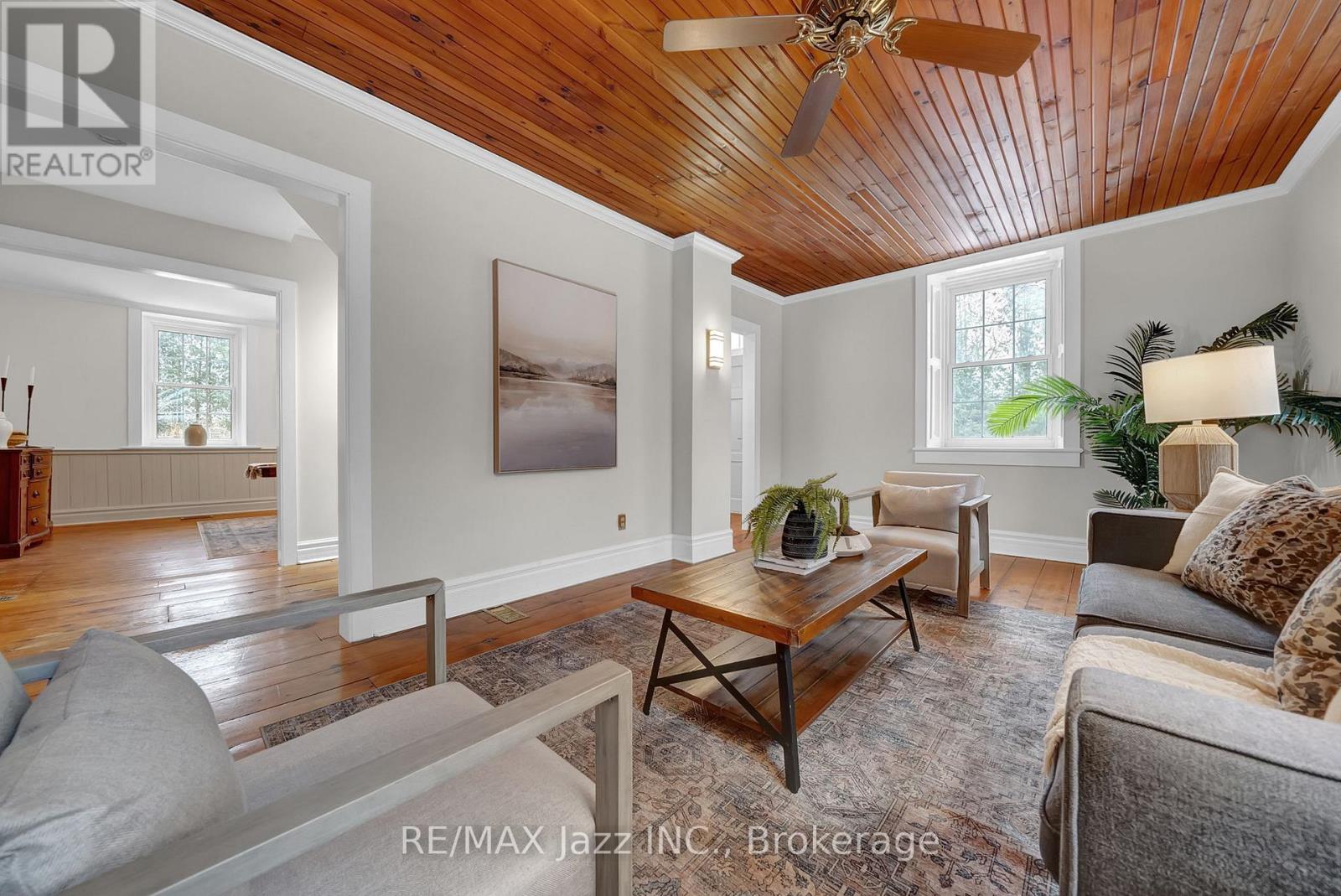 2402 GANARASKA ROAD - 23