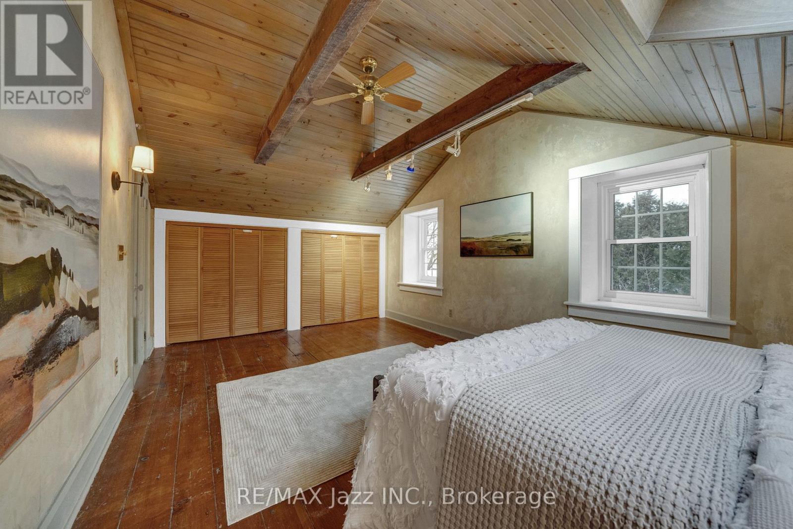 2402 GANARASKA ROAD - 26