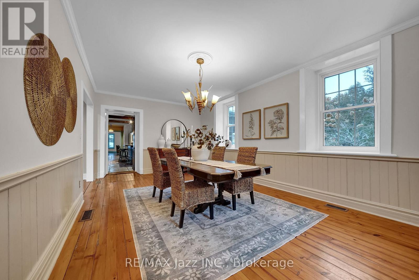 2402 GANARASKA ROAD - 29
