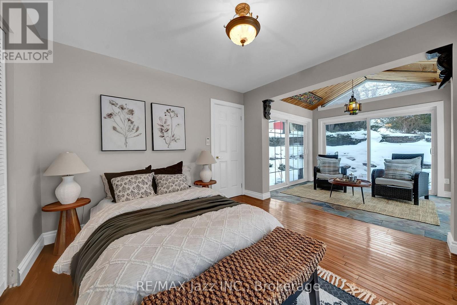 2402 GANARASKA ROAD - 40