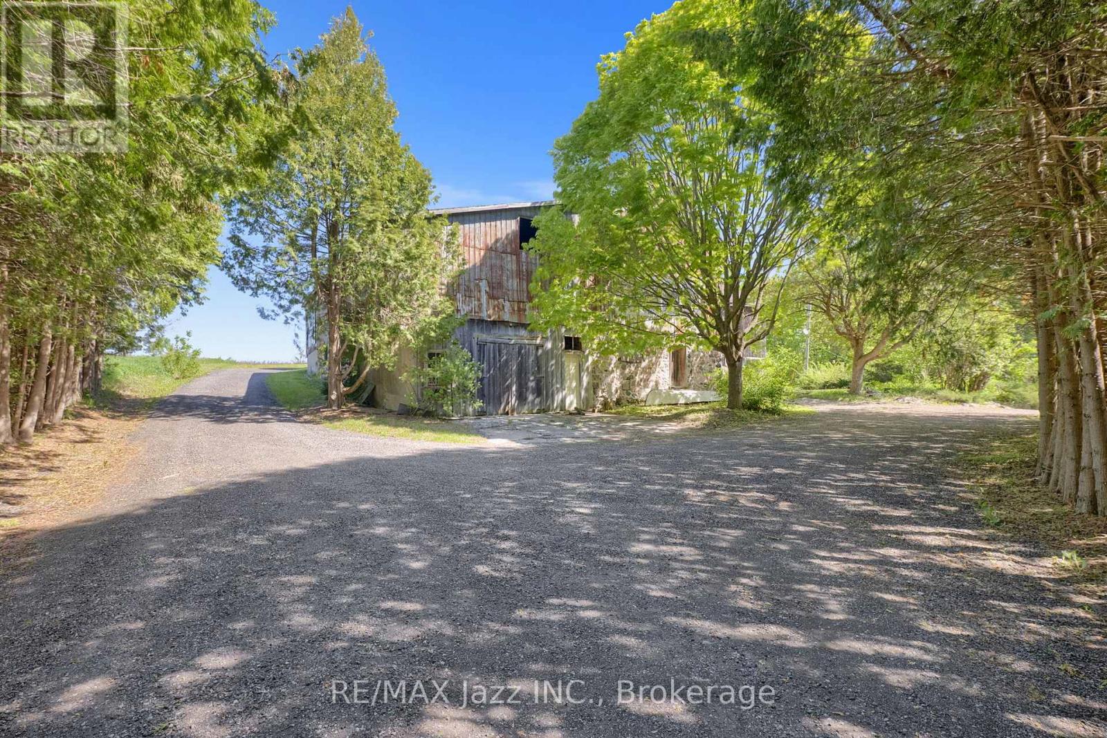 2402 GANARASKA ROAD - 46