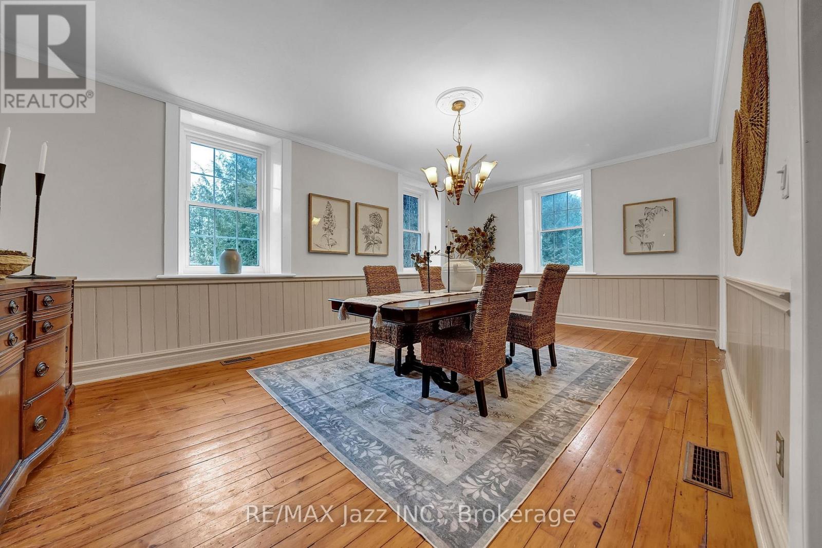 2402 GANARASKA ROAD - 5