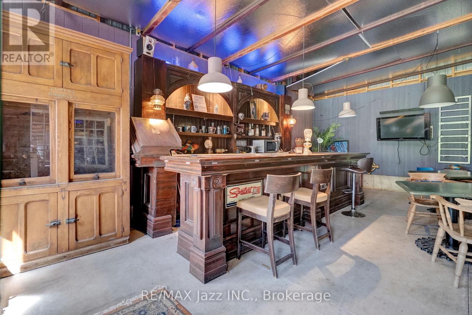 2402 GANARASKA ROAD - 50