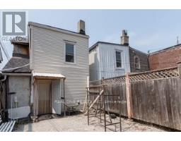 27 Kensington Avenue, Toronto, ON M5T2J8 Photo 12