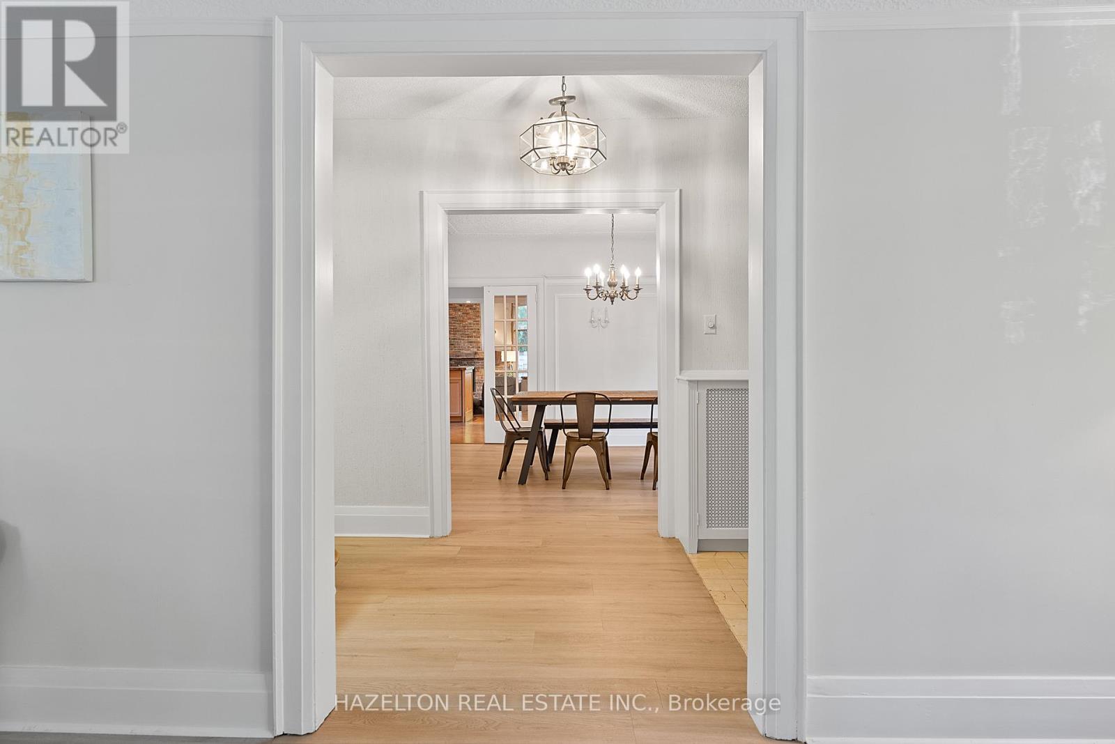 16 WELLS HILL AVENUE - 17