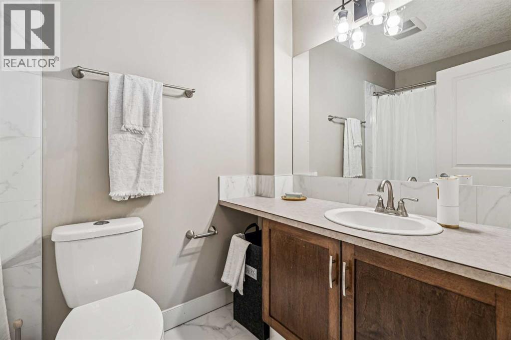 #1 217 17 Avenue NE - 24