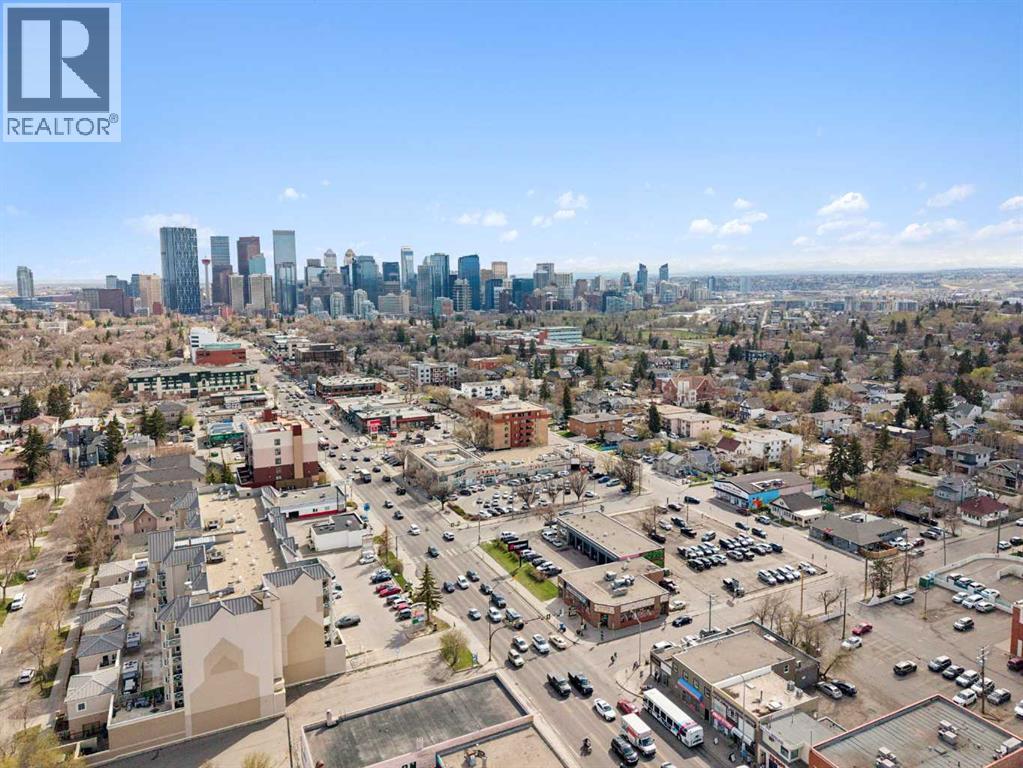 #1 217 17 Avenue NE - 32