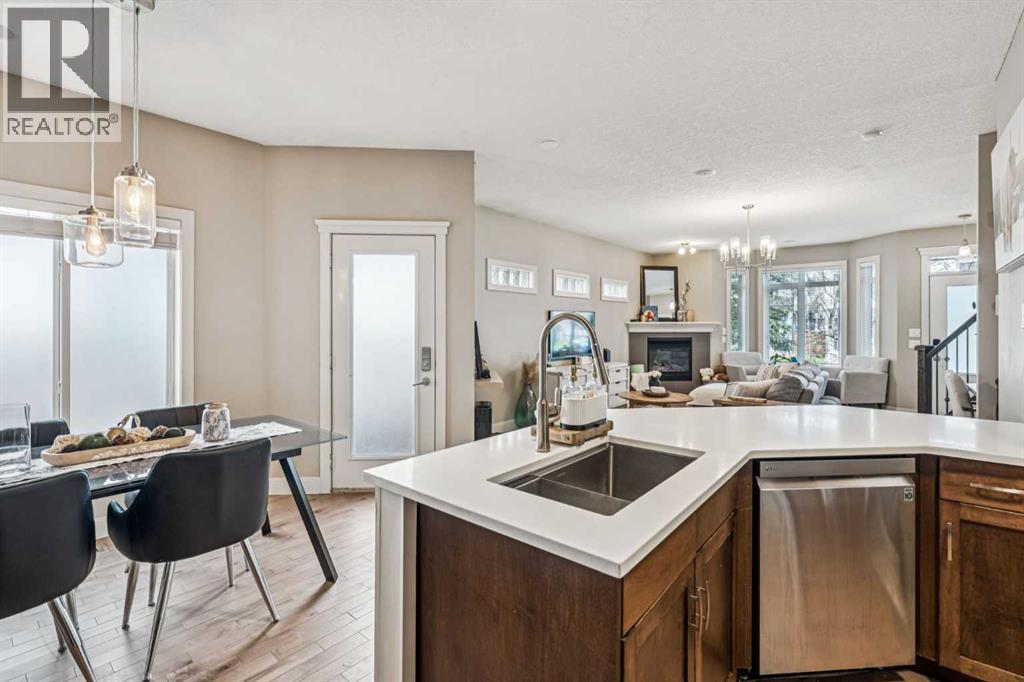 #1 217 17 Avenue NE - 14