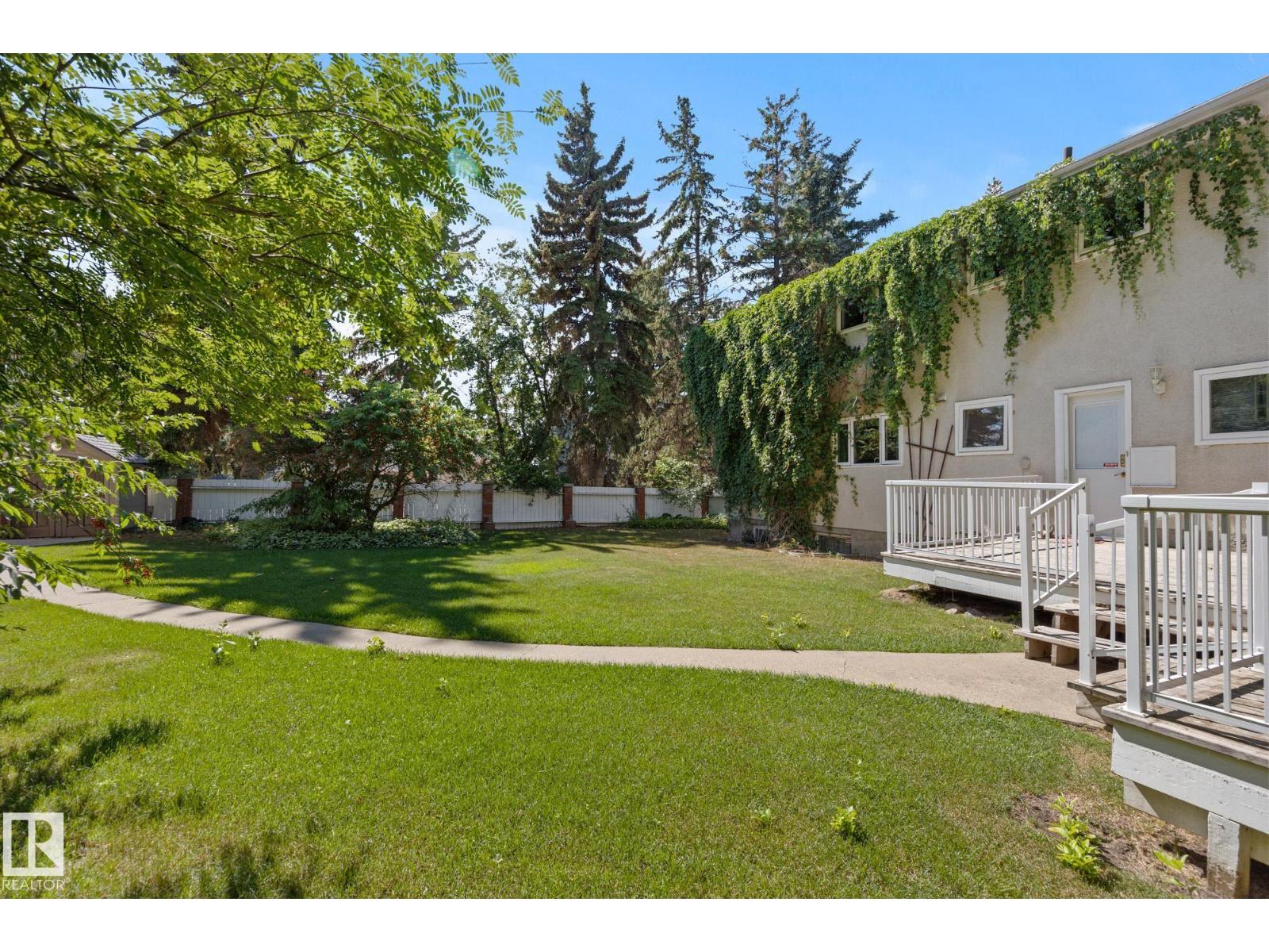 9 GLENVIEW CR — photo 37