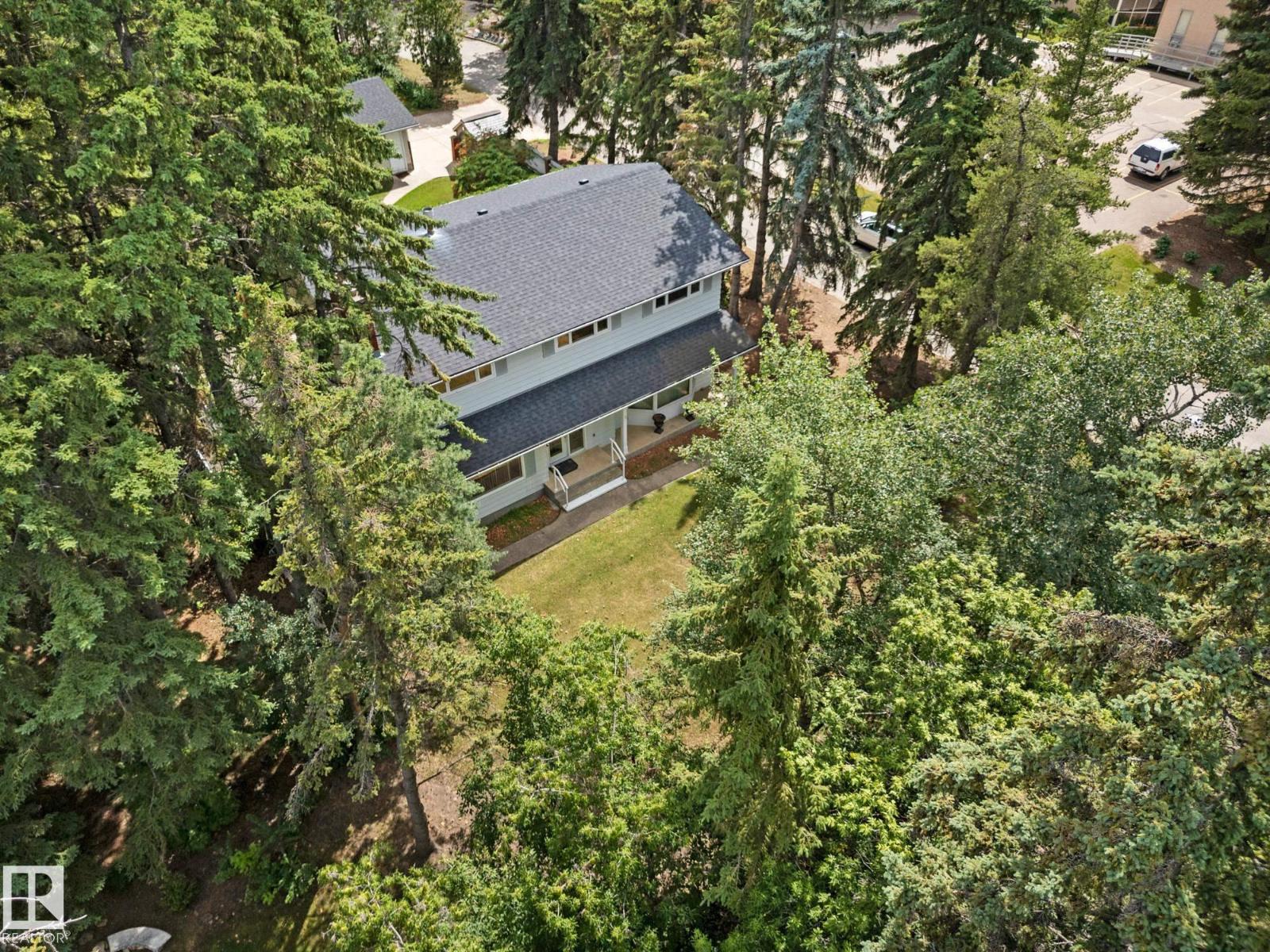 9 GLENVIEW CR — photo 47