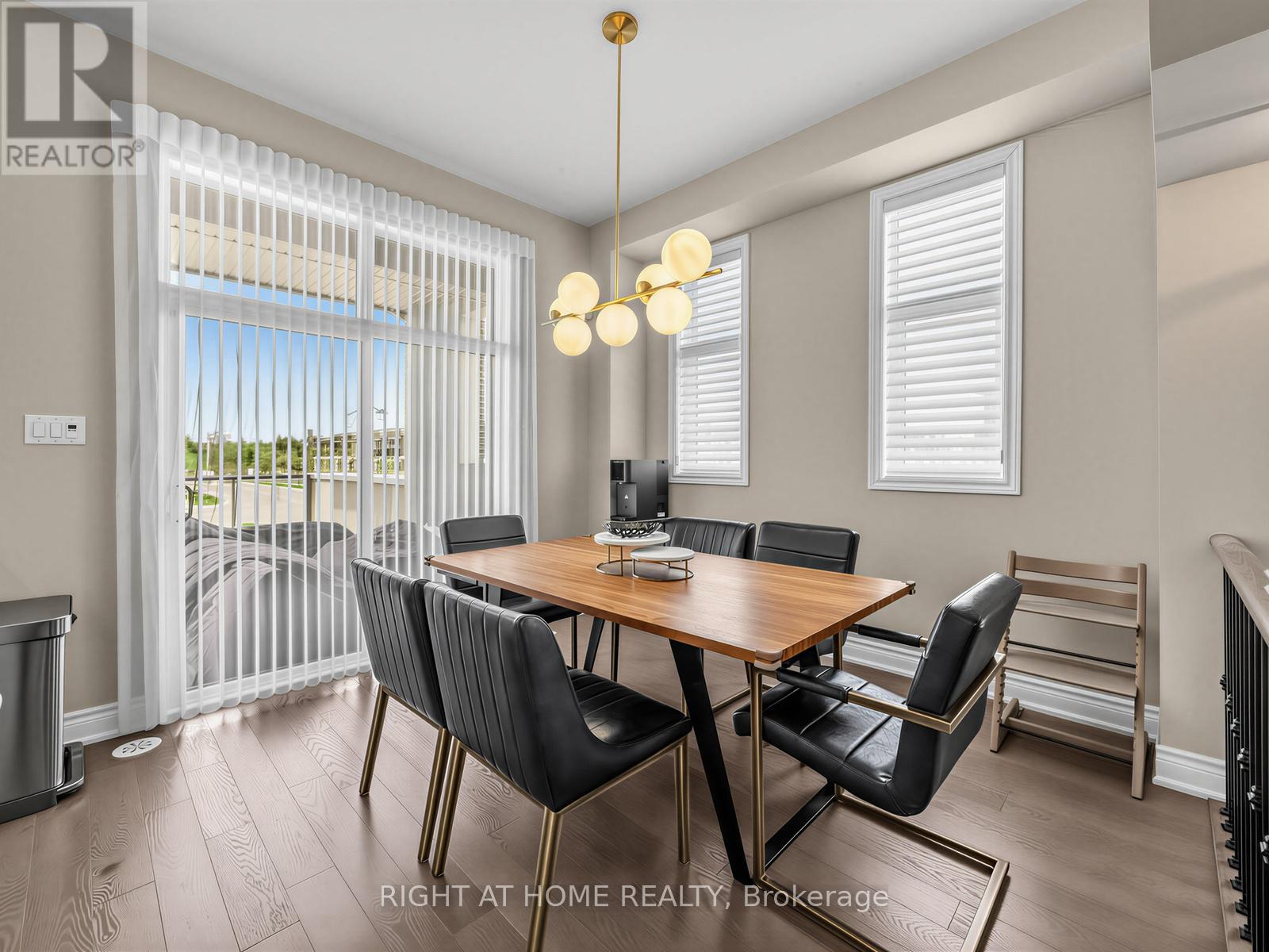 88 CRIMSON FOREST DRIVE - 14