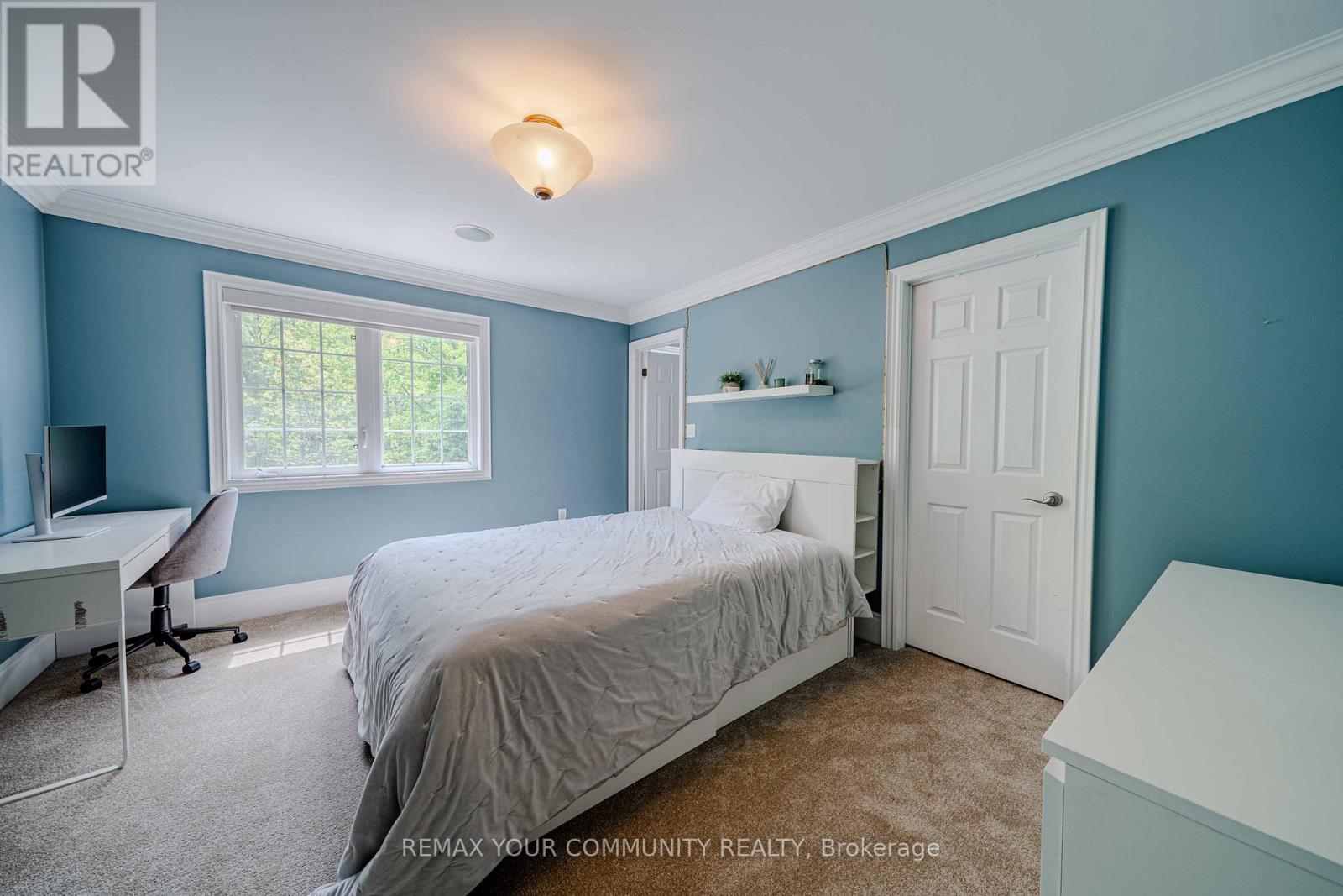 3447 LIPTAY AVENUE - 25