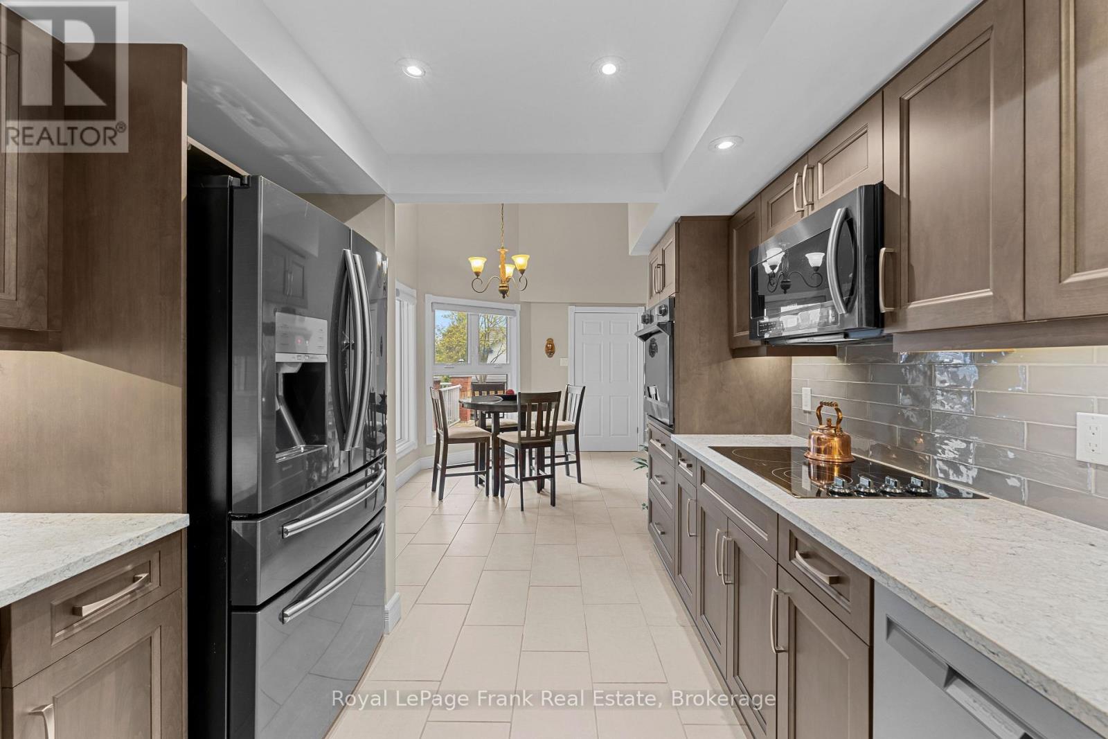 #403 1 SHERWOOD STREET - 10
