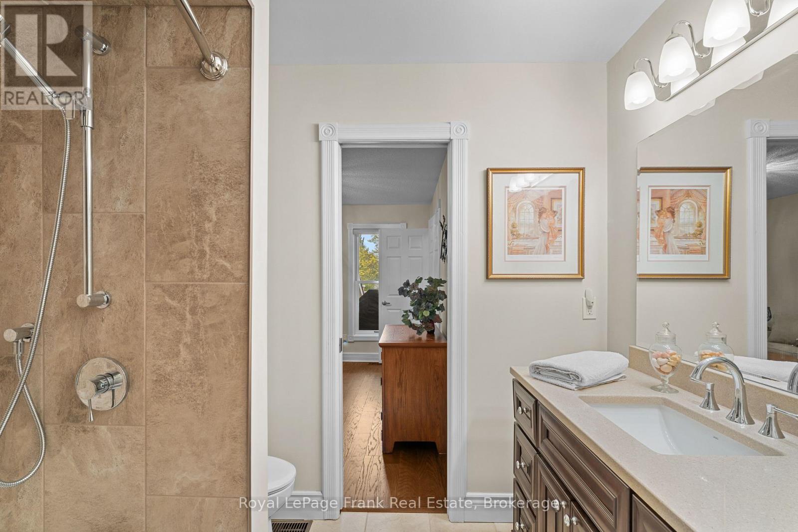 #403 1 SHERWOOD STREET - 30