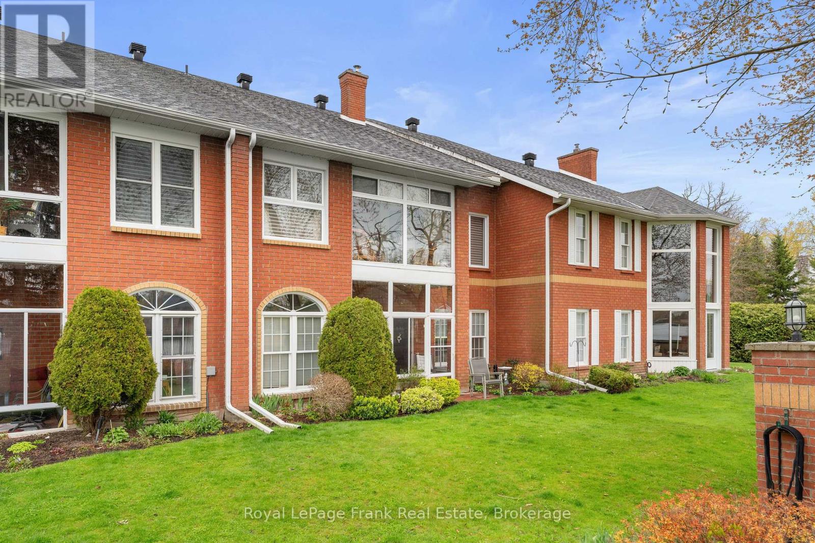#403 1 SHERWOOD STREET - 33