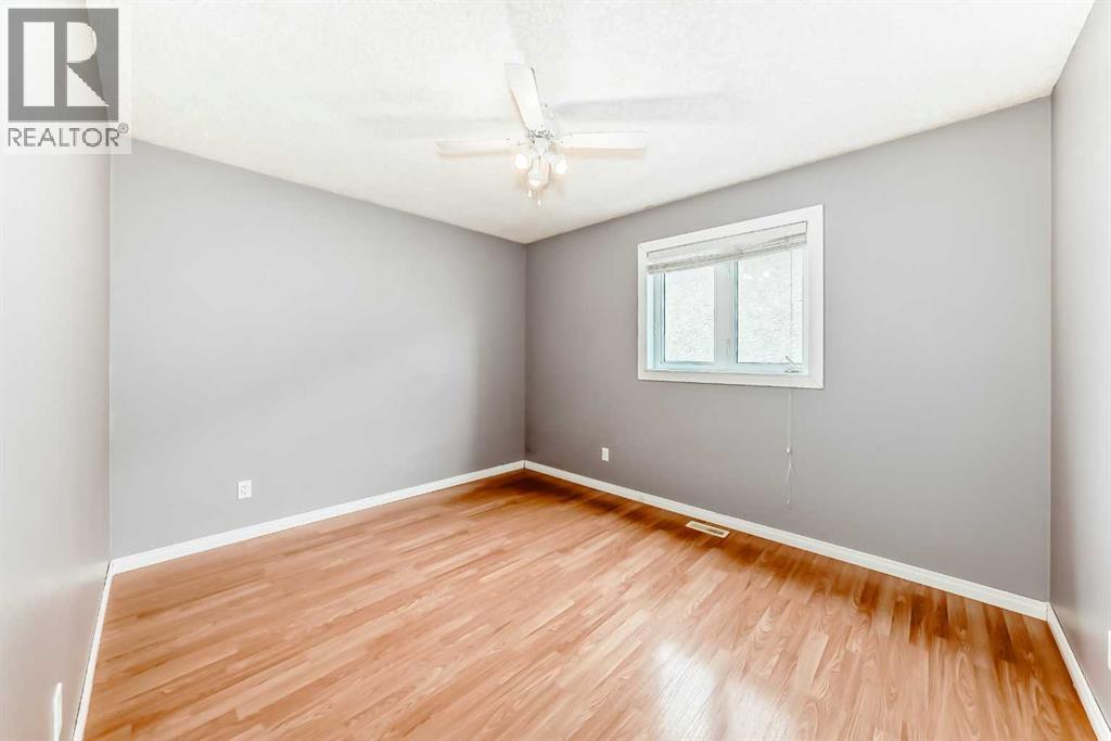 5910 60 Ave — photo 24