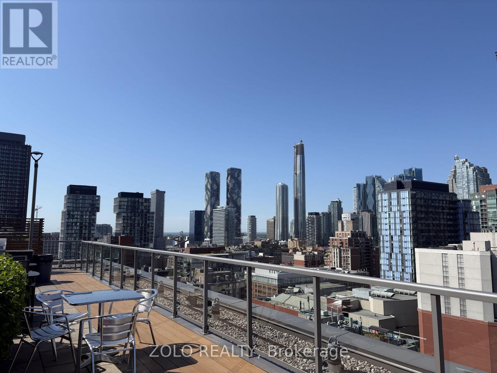 #817 320 RICHMOND STREET E - 14