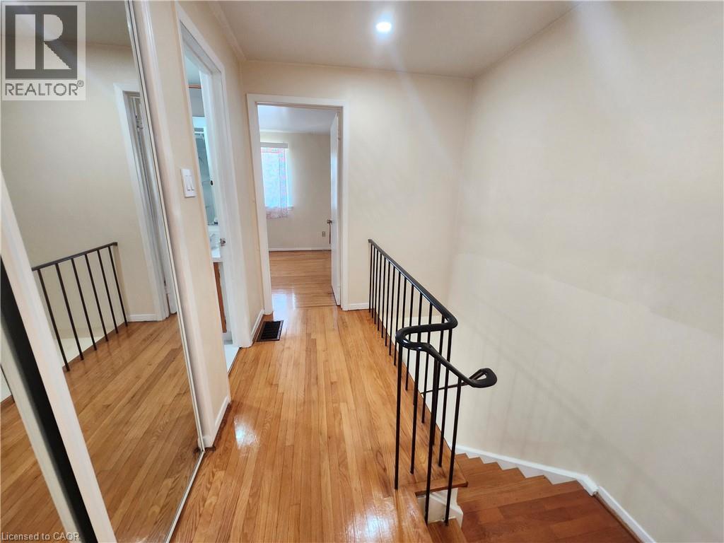 #15 25 GOSFORD Boulevard - 12