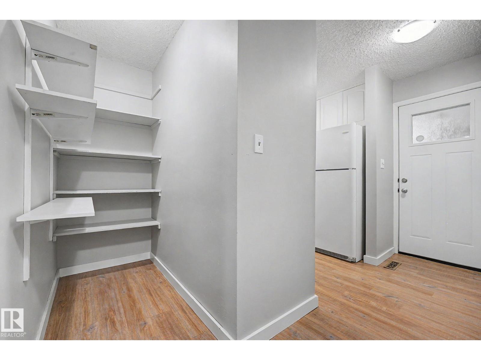 13303 47 ST NW - 13