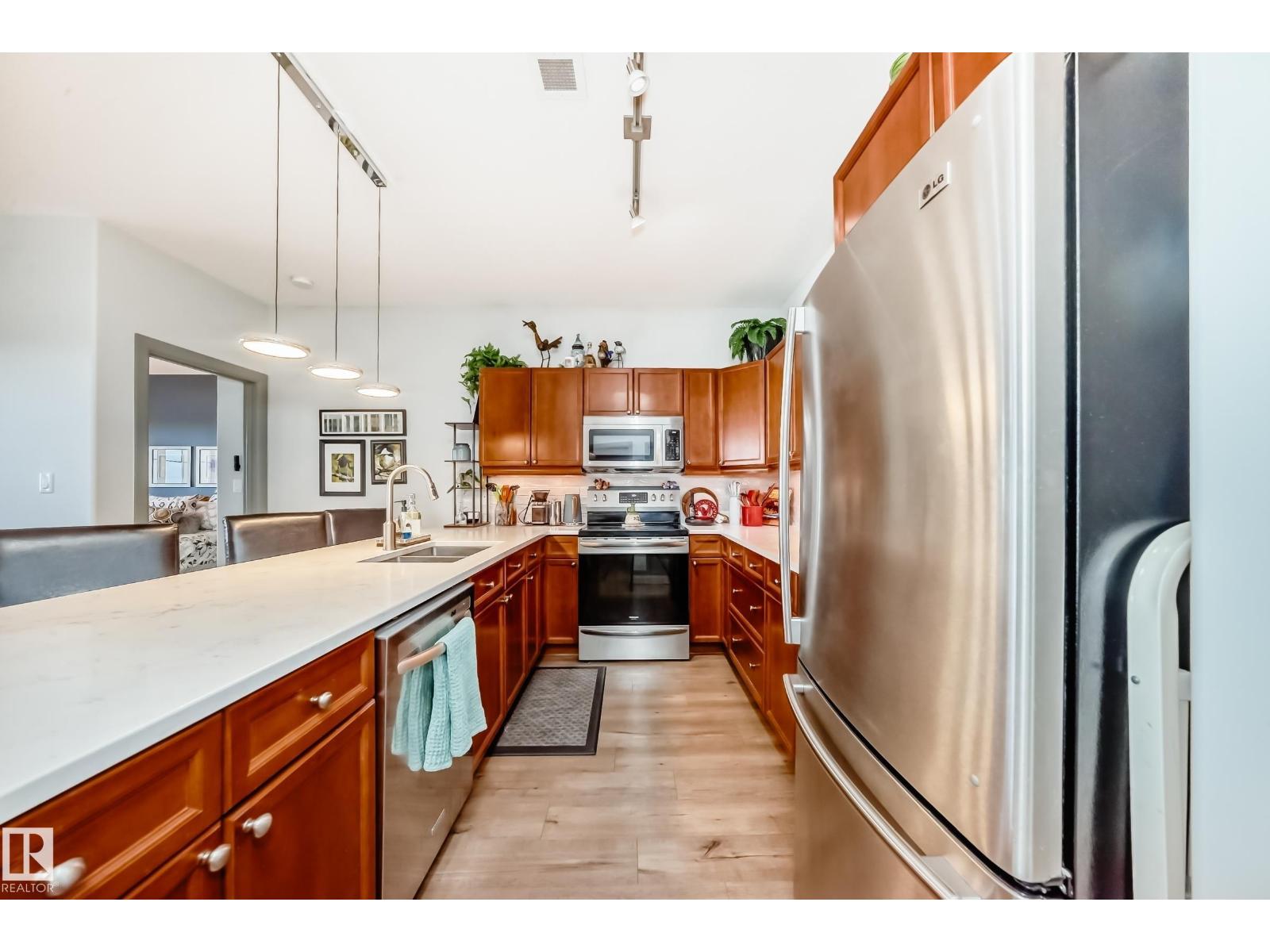 #418 400 PALISADES WY - 13